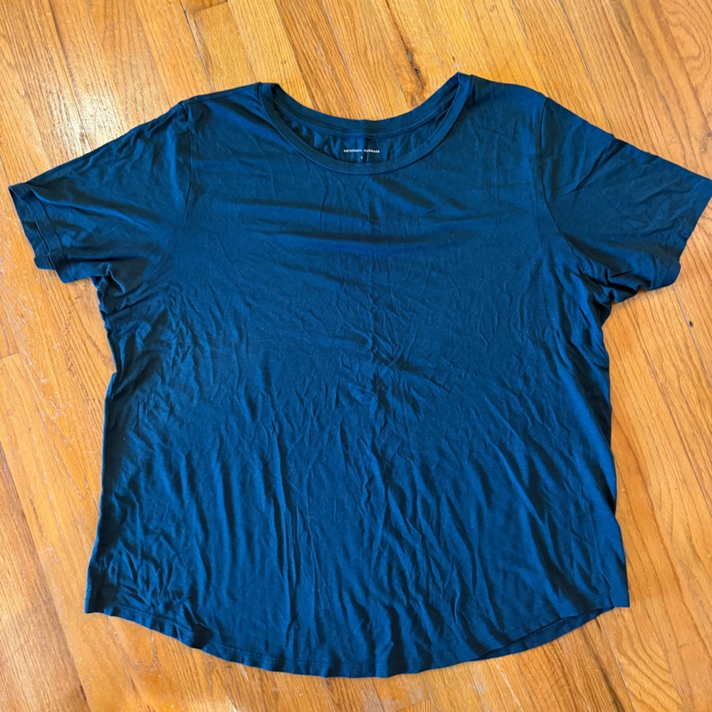Universal Standard Large (runs big) Dark Teal Crewneck Short-Sleeve Top